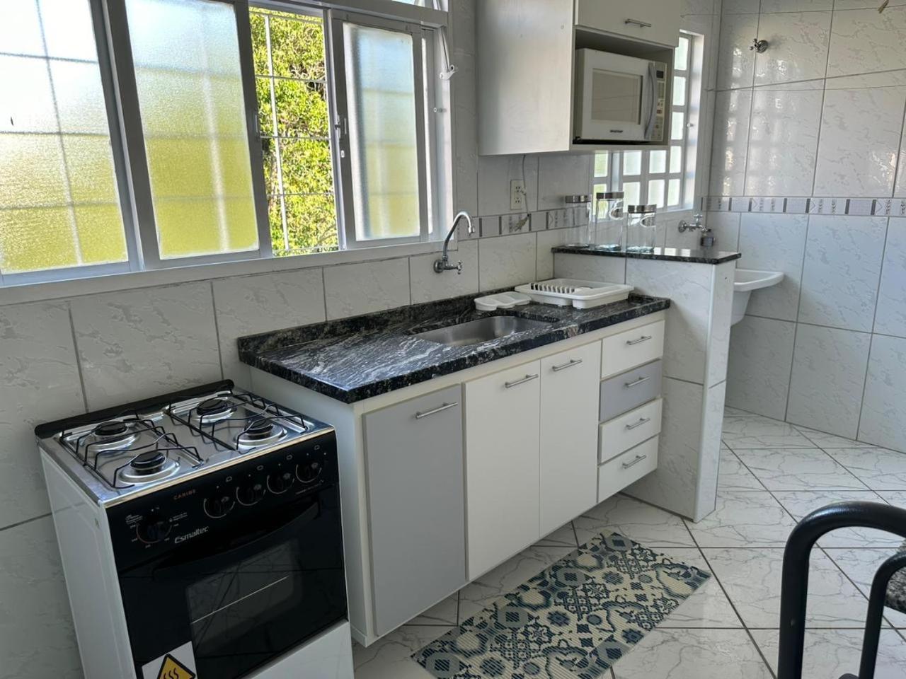 Apartamento Bem Localizado Серра-Негра Экстерьер фото